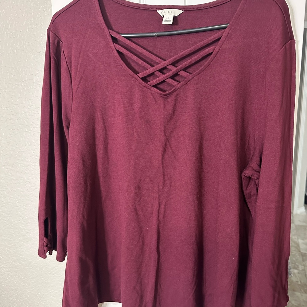 Cato Maroon 3/4 Sleeve Crisscross Top